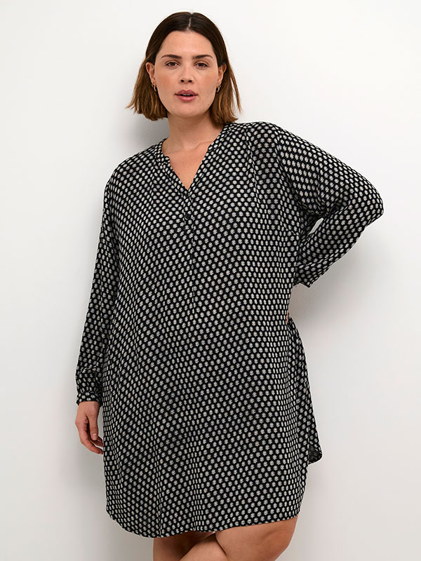 KCKERRY - Plus Size Kjole fra Kaffe Curve