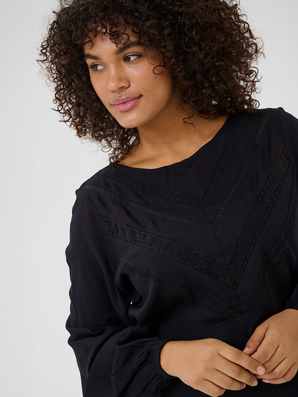 KCELINA - Plus Size Bluse fra Kaffe Curve