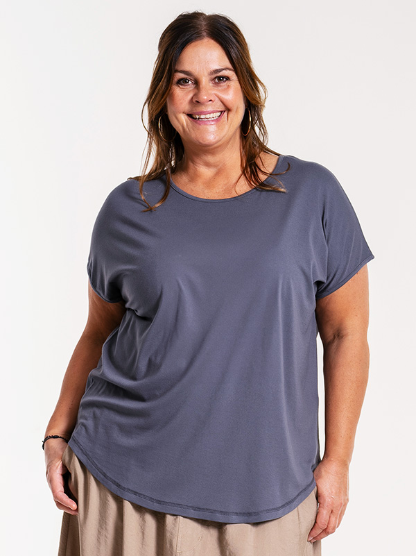 GITTE - Plus Size T-shirt fra Gozzip