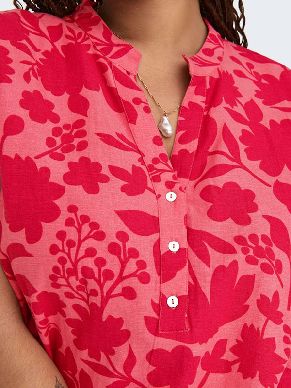 CARURANUS - Plus Size Bluse fra Only Carmakoma