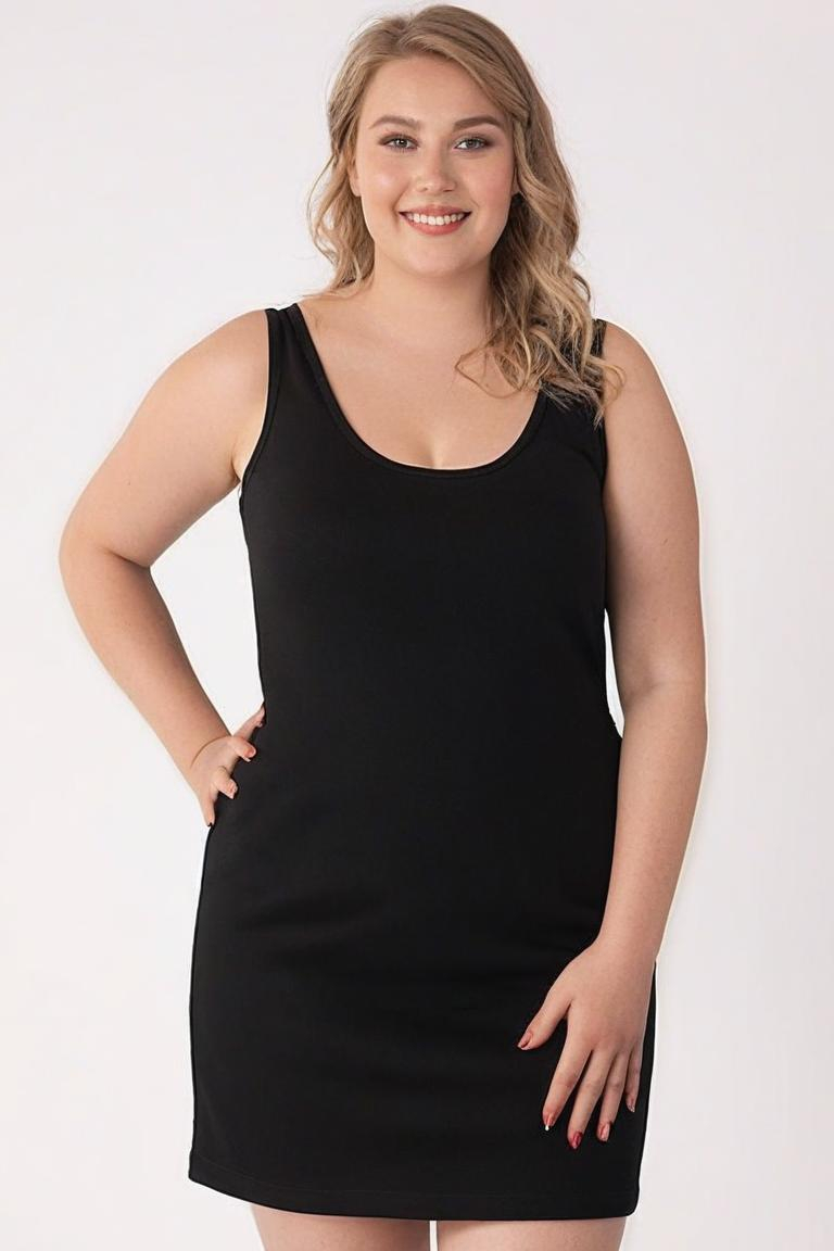 LANG - Plus Size Topp fra Fiona