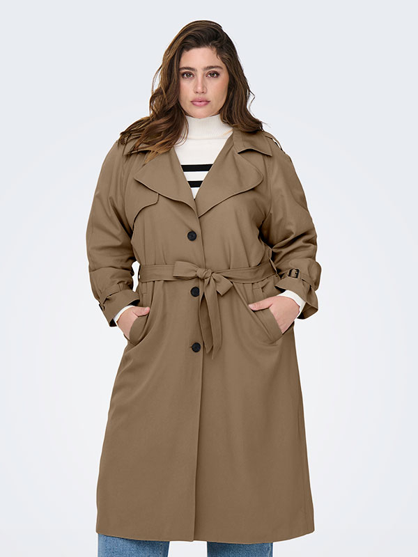 CARCHLOE - Plus Size Frakk fra Only Carmakoma