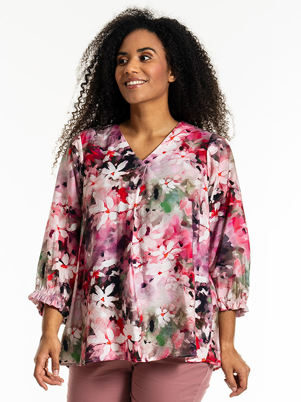 JUSTINA - Plus Size Bluse fra Studio