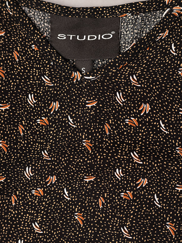 EMMY - Plus Size Bluse fra Studio