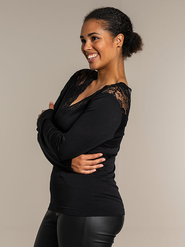 NEW YORK - Plus Size Bluse fra Sandgaard