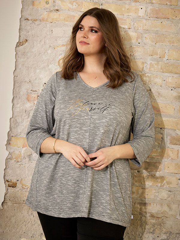 ABEE - Plus Size Bluse fra Zhenzi