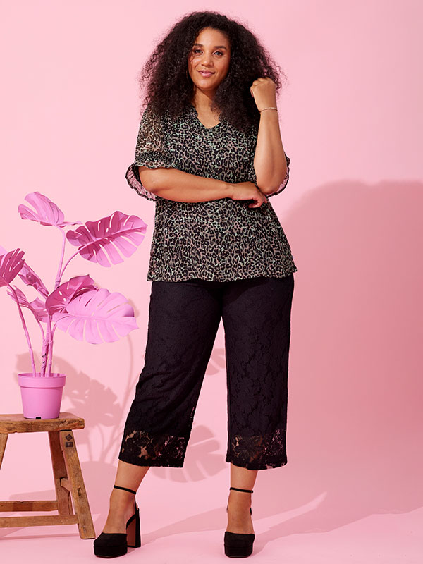 RYANN - Plus Size Bluse fra Zhenzi