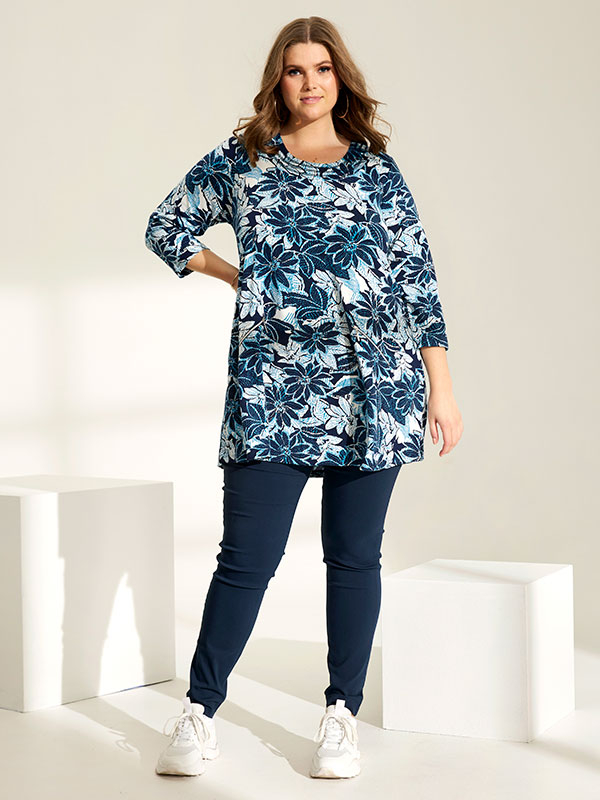 TWIST  - Plus Size Bukser fra Zhenzi